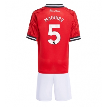 Billige Fotballdrakt Manchester United Harry Maguire #5 Replika Hjemmedraktsett Barn 2025-26 Kortermet (med bukser)